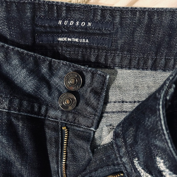 • Hudson • Size 30 • Dark Wash • - Picture 6 of 9